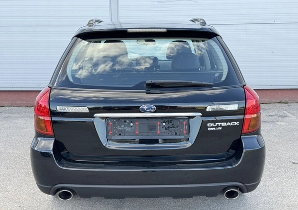 Subaru Outback cena 33500 przebieg: 256580, rok produkcji 2007 z Starachowice małe 529